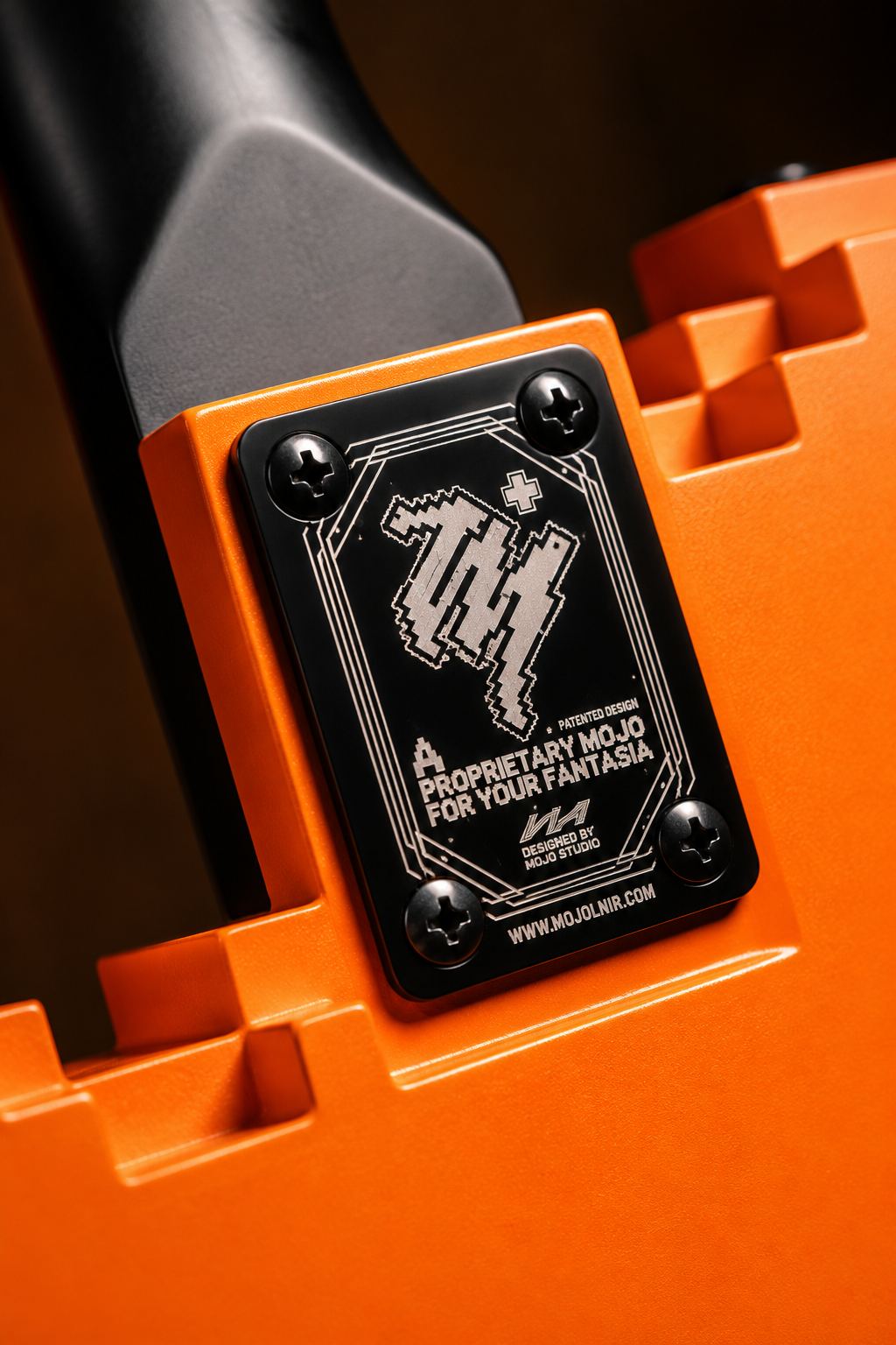 Stage back plate